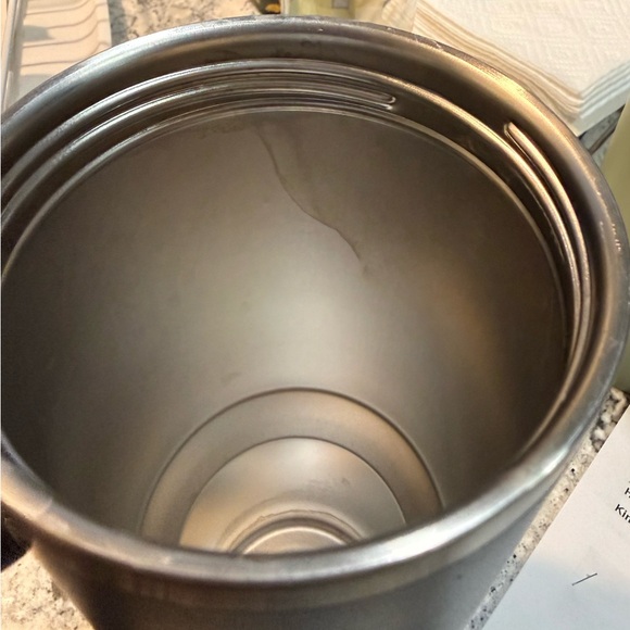 Stanley Gray Quencher Flowstate 40oz Tumbler - Picture 15 of 15